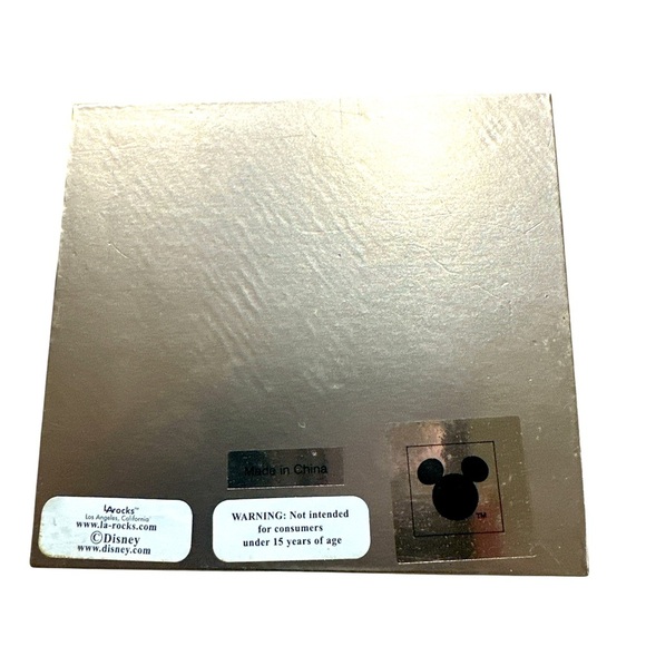 New! Disney Bracelet, Fine Silver Plated Adjustable “Love is Bowtiful” Bracelet - Picture 5 of 6